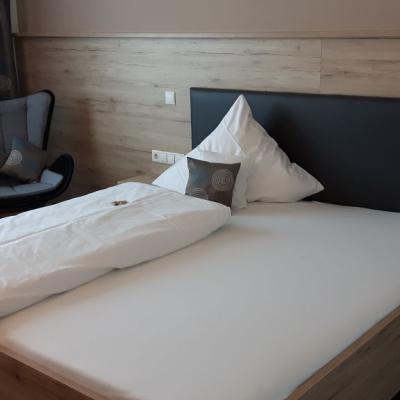 Hotelbettklosterroggenburg 2