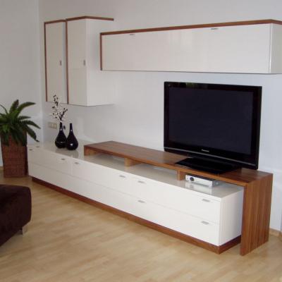 Wohnzimmermitraumteileweissundnussbaum 2