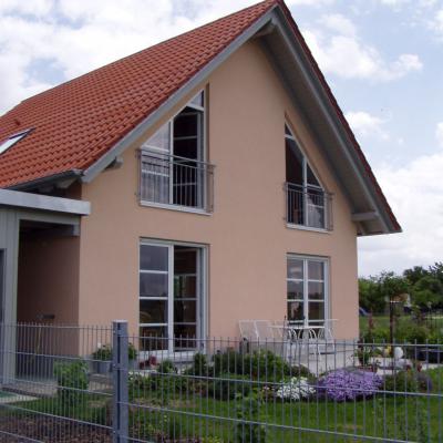 Dachspitzundkunststofffenster 1