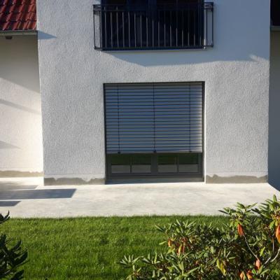 Fenstermitjalousien 8