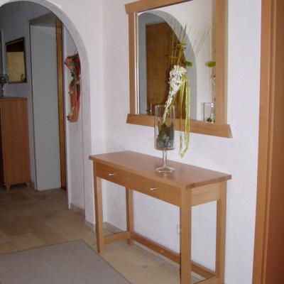 Garderobenanrichtemitspiegel 2